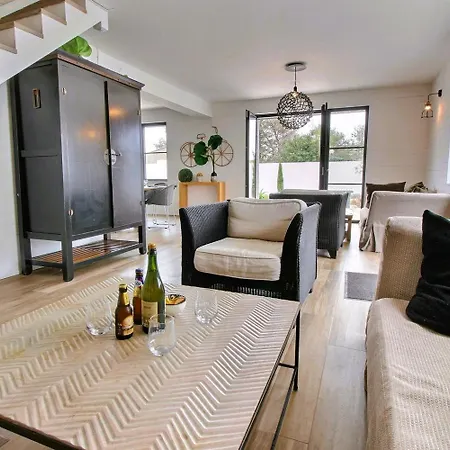 L'atelier D'artiste By Domaine De Colomban - Plages Et Commerces A Pieds