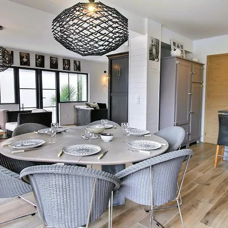 L'atelier D'artiste By Domaine De Colomban - Plages Et Commerces A Pieds 펜션